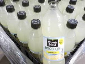Case of 24 Bottles Minute Maid Zero...
