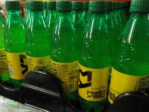 Case of 24 Bottles Mello Yellow ne...