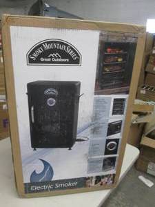 lot 3 image: Smokey mountain electric smoker ...