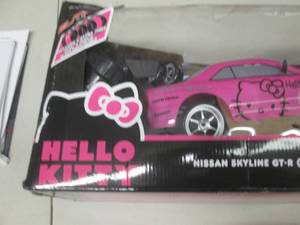 lot 11 image: hello kitty RC car...