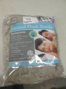 lot 24 image: heated plush blanket...