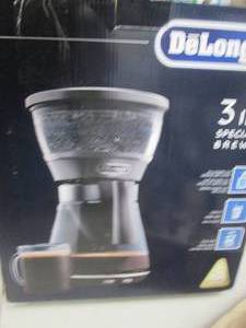 lot 28 image: delonghi 3 in 1 specialty brewer...