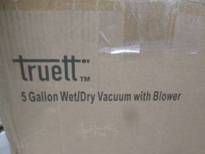 lot 32 image: truett 5 gallon wetdry vacum...