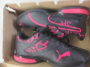 lot 44 image: puma womens tazon 6 black-rose size...