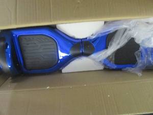 lot 52 image: glarewheel hoverboard blue powers o...