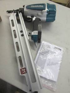 lot 82 image: makita pneumatic framing nailer . d...