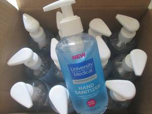 lot 212 image: 12-8floz bottles of hand sanitizer ...