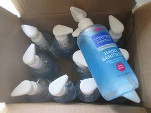 lot 213 image: 12-8floz bottles of hand sanitizer ...