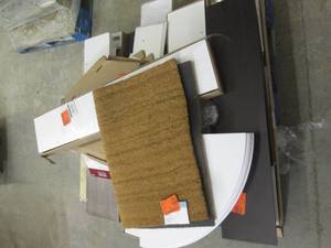 lot 257 image: lot of shelves and a rug on a palle...