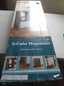 lot 319 image: closetmaid 6-cube organizer dark ch...