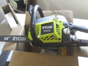 lot 322 image: ryobi RY3714 14 inch chainsaw has c...