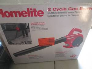 lot 323 image: homelite 2cyl gas blower has compre...