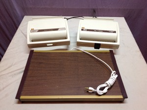 lot 73 image: Waffle Maker, Sandwich Grill, Warming Tray