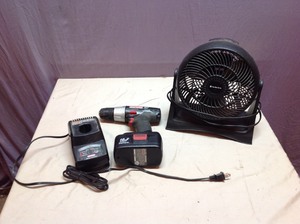 lot 69 image: Fan & Cordless Drill