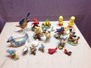 lot 75 image: Birds
