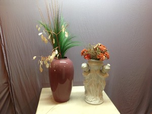 lot 77 image: Large Vases