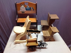 lot 78 image: Home Decor Items
