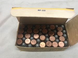 lot 10 image: Canuck 32 Short Rim Fire Cartridges