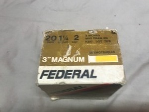 lot 17 image: Full Box 20 Gauge 3 Magnum Shotgun Shells