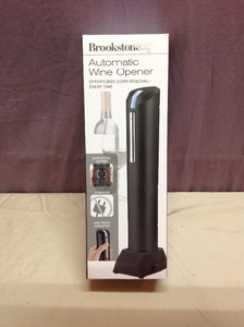 lot 113 image: Automatic Wine Opener
