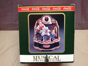 lot 143 image: Coca-Cola Musical Collectible