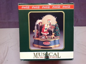 lot 144 image: Coca-Cola Musical Collectible