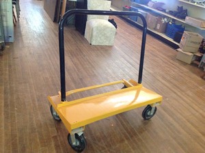 lot 150 image: Sheetrock Cart