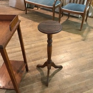lot 181 image: Plant Stands & Phone Stand