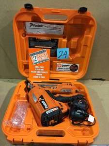 lot 24 image: CF325XP Lithium-Ion 30 -Degree Cordless Framing Nailer by Paslode Customer Returns See Pictures 