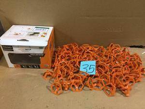 lot 35 image: LevelMax Tile Anti-Lippage and Spacing System Top Only by RIDGID Customer Returns See Pictures 