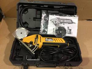 lot 40 image: Compact Circular Saw Set for DIY Projects Cut Any Type of Material by ROTORAZER SAW Customer Returns See Pictures 