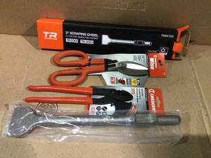 lot 4 image: MIX LOT OF TOOLS & MISC. Customer Returns See Pictures 