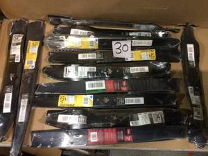 lot 30 image: MIX LOT OF Powercare  Universal 3-in-1 Walk-Behind Mower Blade Customer Returns See Pictures 