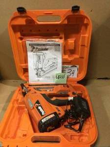 lot 34 image: CF325XP Lithium-Ion 30 -Degree Cordless Framing Nailer by Paslode  USED