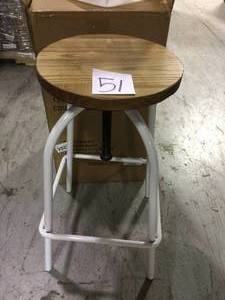 lot 51 image: StyleWell White Metal Adjustable Backless Counter Stool with Swivel (14.17 in. W x 24.41 in. H) Customer Returns See Pictures 