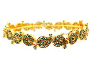 Royal 22k Yellow Gold 5.00 carats of Natural Deep Green Emerald Bangle Bracelet $9,250 Retail