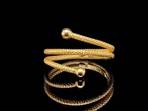 High End Italian Designer 18k Yellow Gold Coil Ring $1,975 Retail
