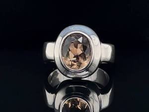 Champagne Colored Bezel Set 2.20 Carat Natural Smoky Quartz Estate Ring