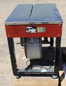 lot 10 image: Semi Automatic Strapping Machine
