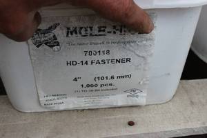 lot 34 image: 4 Length HD # 14 Fastener