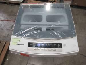 lot 122 image: Magic Chef 3.0 cu. ft. Compact Top Load Washer with Stainless Steel Drum in White MCSTCW30W4