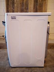 lot 16 image: 7.4 cu. ft. White Ultra Large Capacity Gas Dryer with Sensor Dry Turbo Steam - New - small scratch n dent