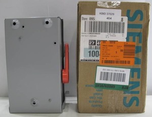 lot 464 image: General Duty 30 Amp 2-Pole 3-Wire 240-Volt Fusible Indoor Safety Switch