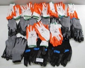 lot 504 image: Lot of 15 Pairs Various Work Gloves - Firm Grip, etc