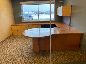 lot 7 image: KIMBALL Office Desk with Cabinets