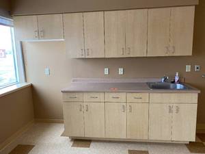 lot 28 image: Breakroom Kitchen CounterCabinets with Sink