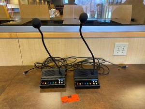 lot 35 image: Set of 2 Hamilton Air 4001-6 Audio System Microphones