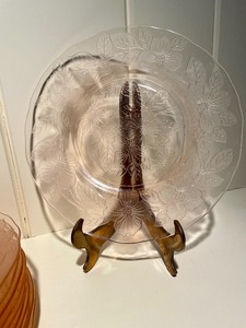 lot 53 image: Pink Depression Glass Platter and Plates