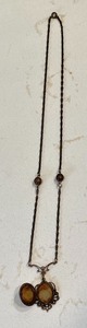 lot 96 image: Vintage Locket Necklace