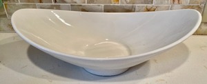 lot 60 image: White and Bright